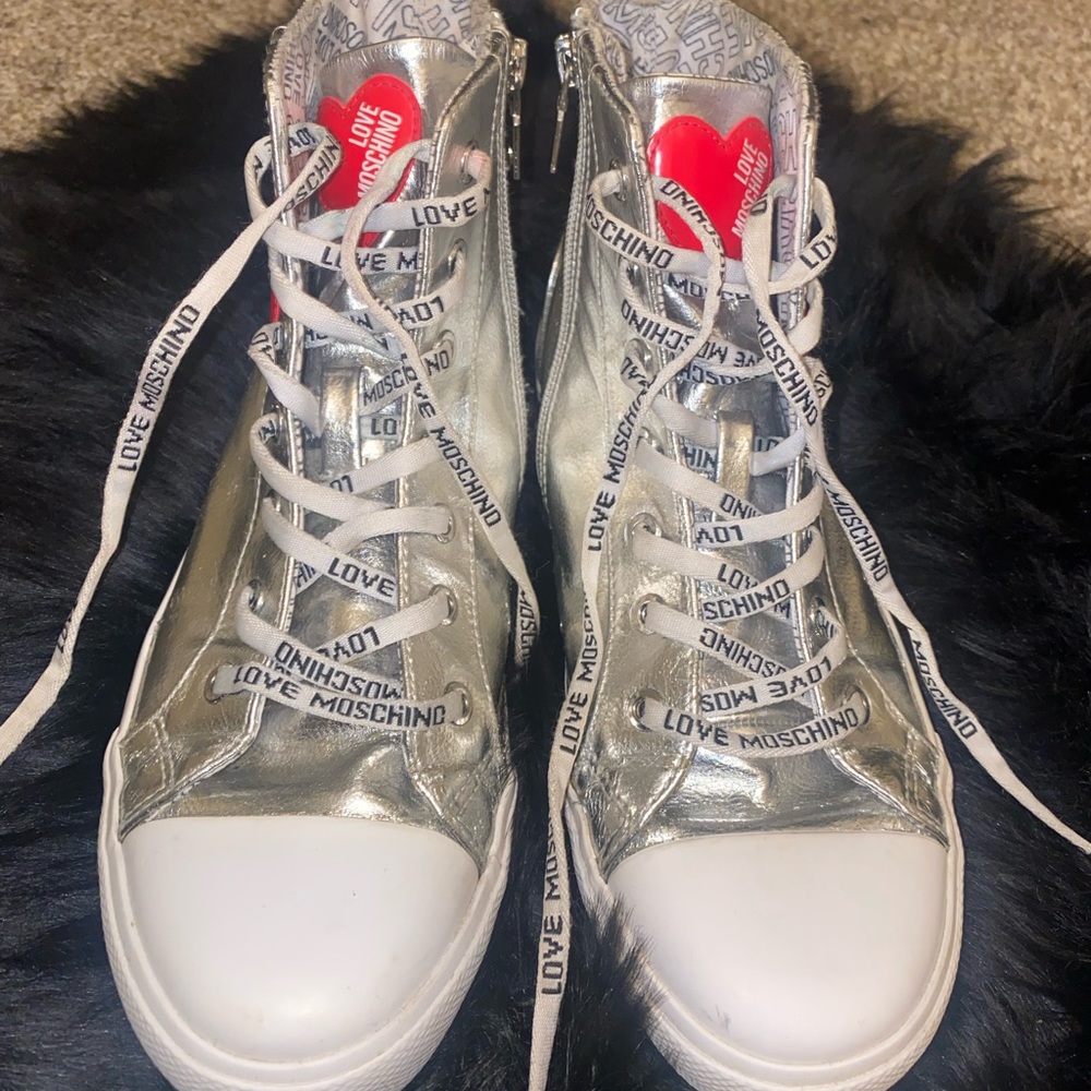 Love moschino high top sneakers